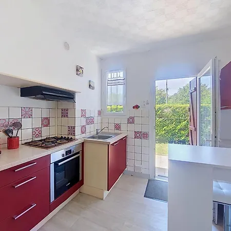 Les Hirondelles By Interhome Casa vacanze
