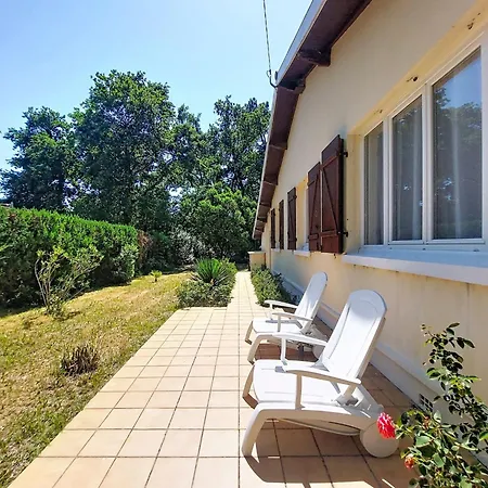 Les Hirondelles By Interhome *